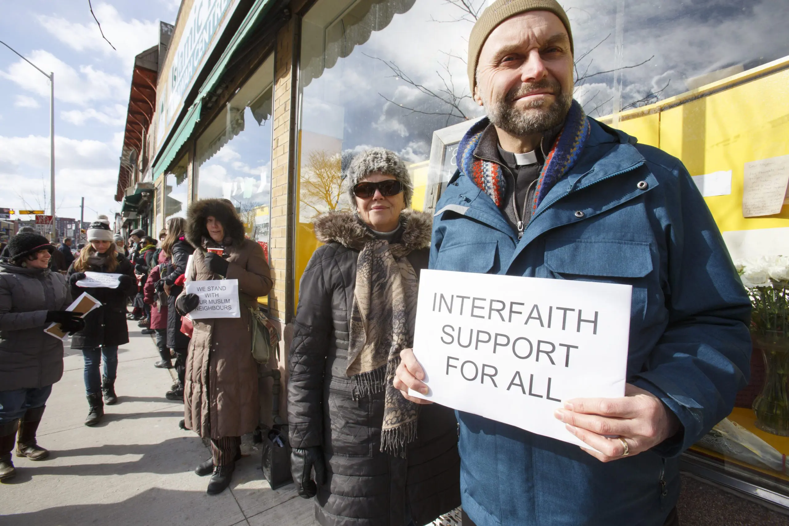 “ring of peace” at Islamic Information and Dawah Centre on Bloor Street