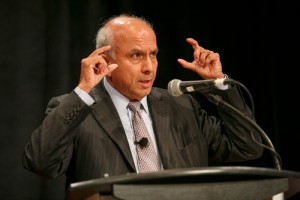 V. Prem Watsa speaks at the Bishop's Company Annual Dinner. Photos by Michael Hudson