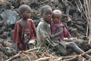Children in the Muganga refugee camp near Goma in the Democratic Republic of the Congo. Photo by Julien Harneis, via Wikimedia Commons